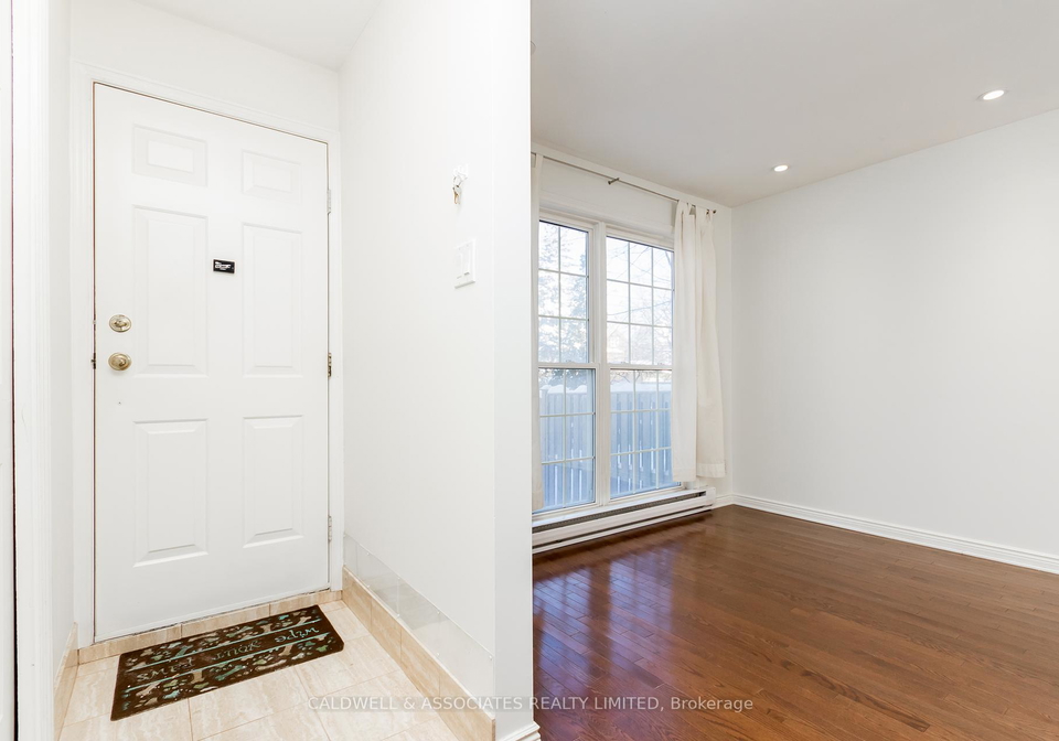 319-mackay-street-ottawa-ontario-x12362201