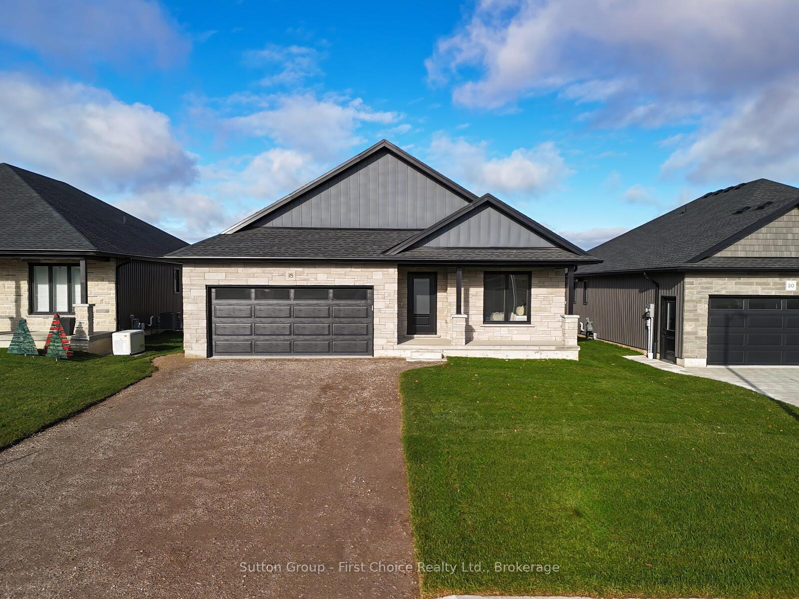 18-nelson-street-west-perth-ontario-x12362272
