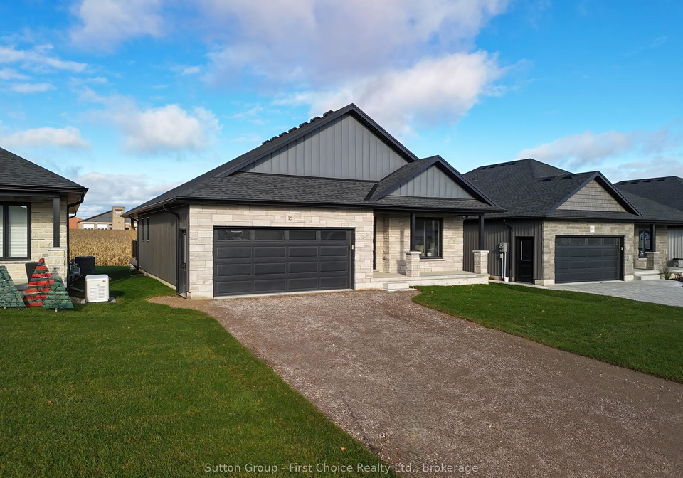 18-nelson-street-west-perth-ontario-x12362272