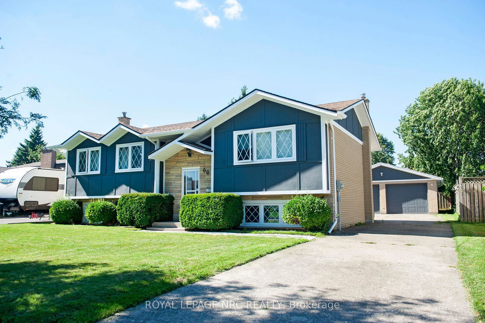 66-rolling-acres-drive-welland-ontario-x12362308
