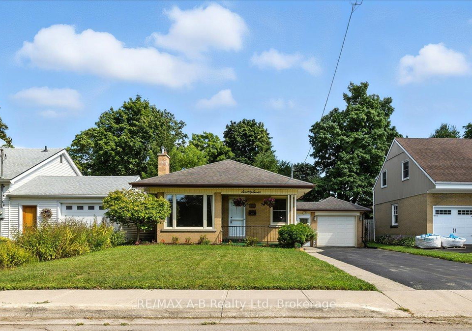 77-earl-street-stratford-ontario-x12362470