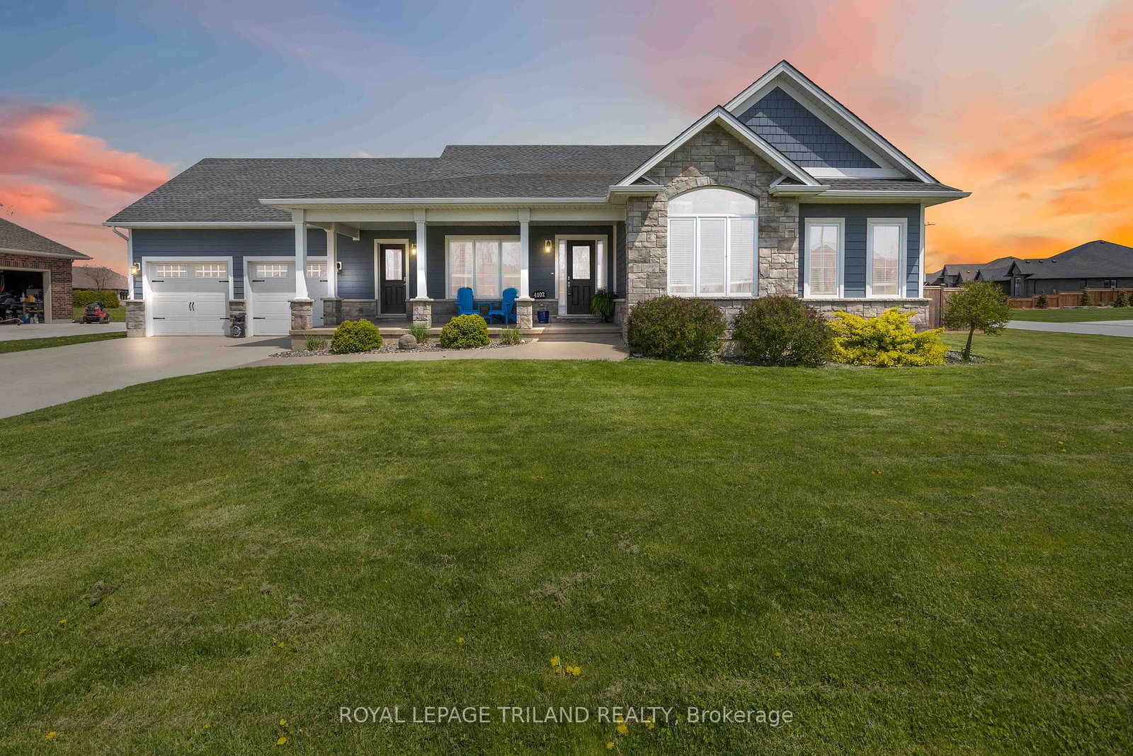4102-cullen-drive-plympton-wyoming-ontario-x12362524