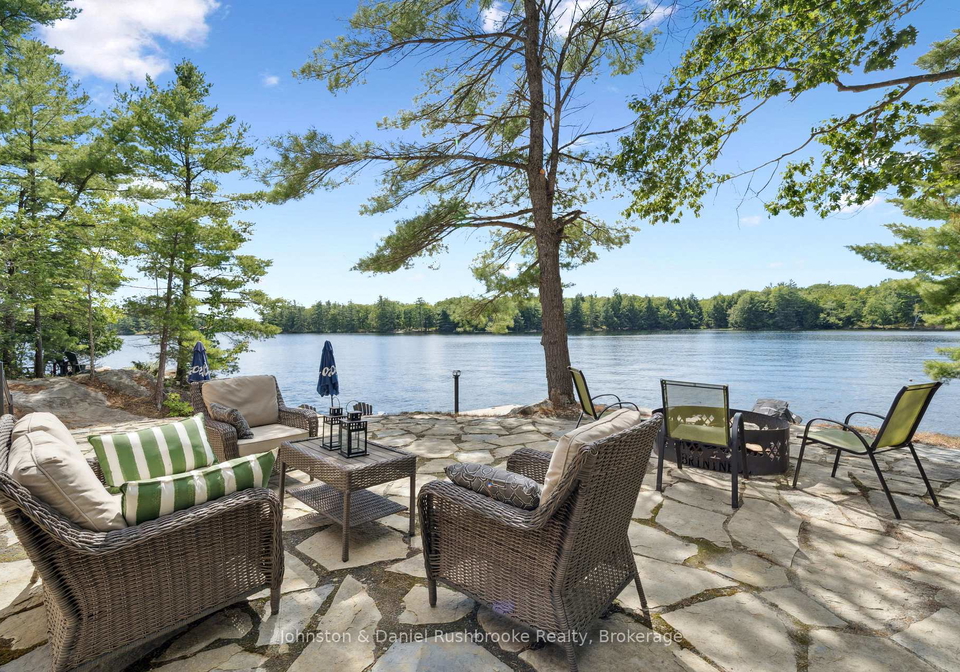 5857-severn-river-shore-georgian-bay-ontario-x12362632