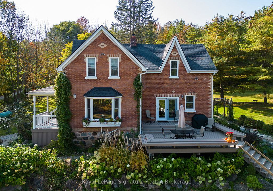 586225-sideroad-10b-road-grey-highlands-ontario-x12362908