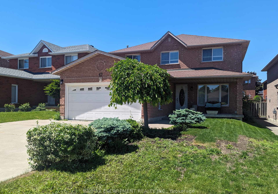 47-republic-avenue-hamilton-ontario-x12362934