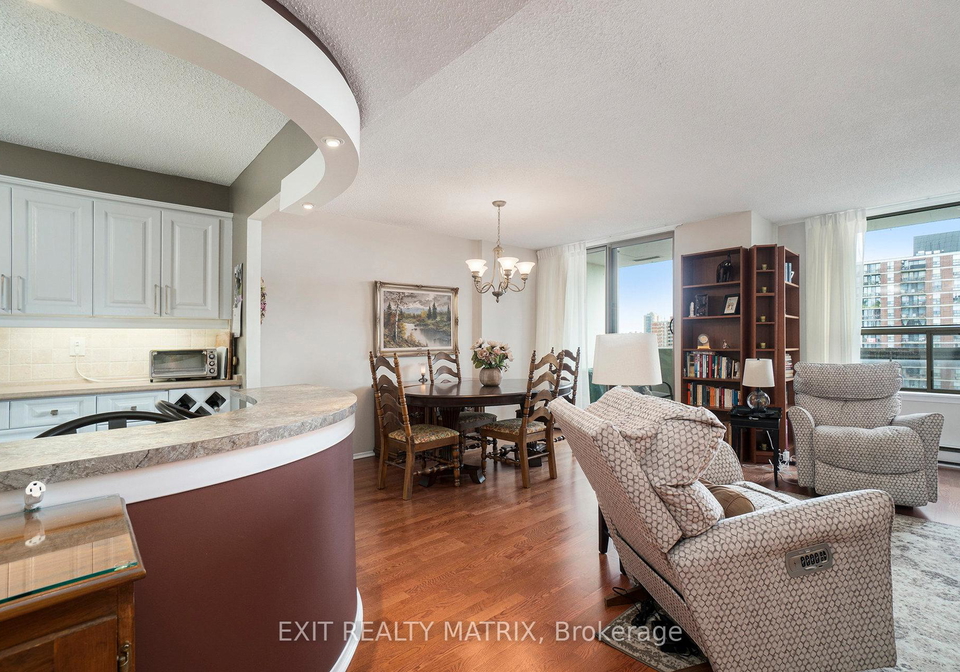 200-lafontaine-avenue-ottawa-ontario-x12362954