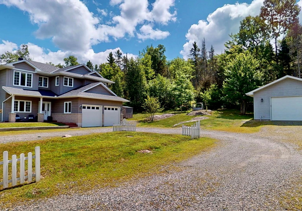 1355-highway-94-east-ferris-ontario-x12363289