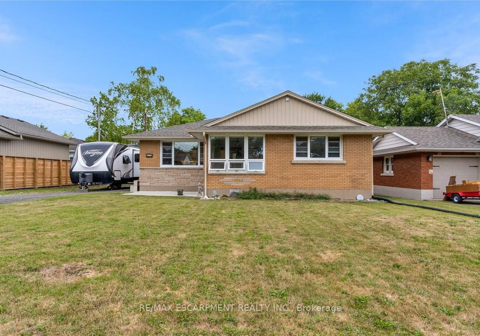 5073-charles-street-lincoln-ontario-x12363438