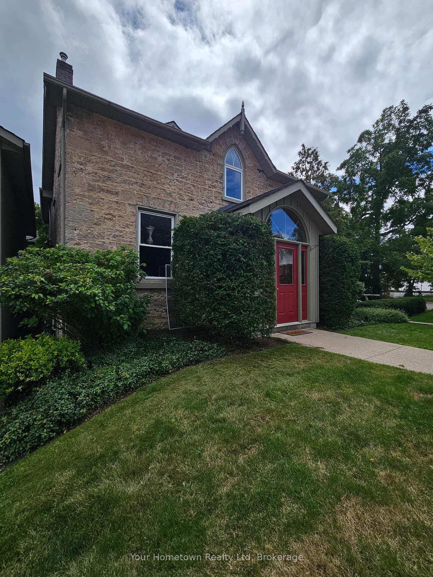 238-st-patrick-street-w-centre-wellington-ontario-x12363520