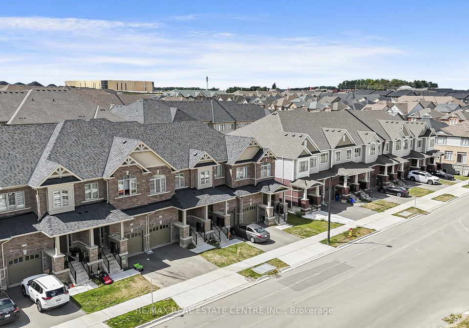 168-beckview-drive-kitchener-ontario-x12363548
