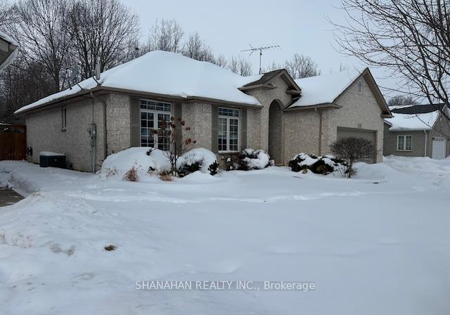 539-country-view-drive-petrolia-ontario-x12363602