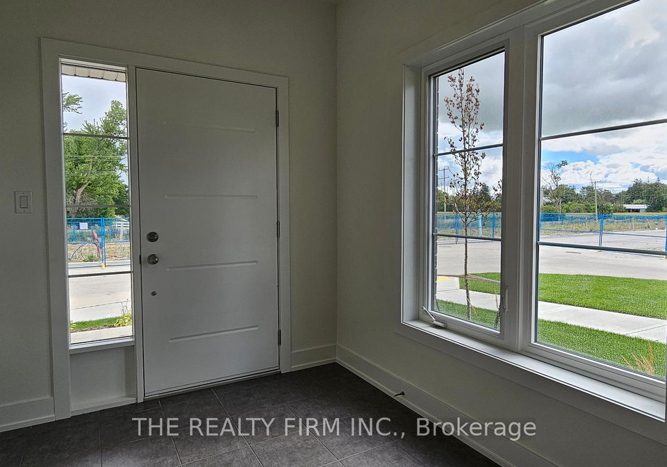 64-ambience-street-stratford-ontario-x12363637