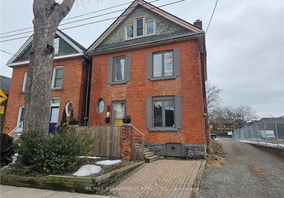 63-new-street-hamilton-ontario-x12363718