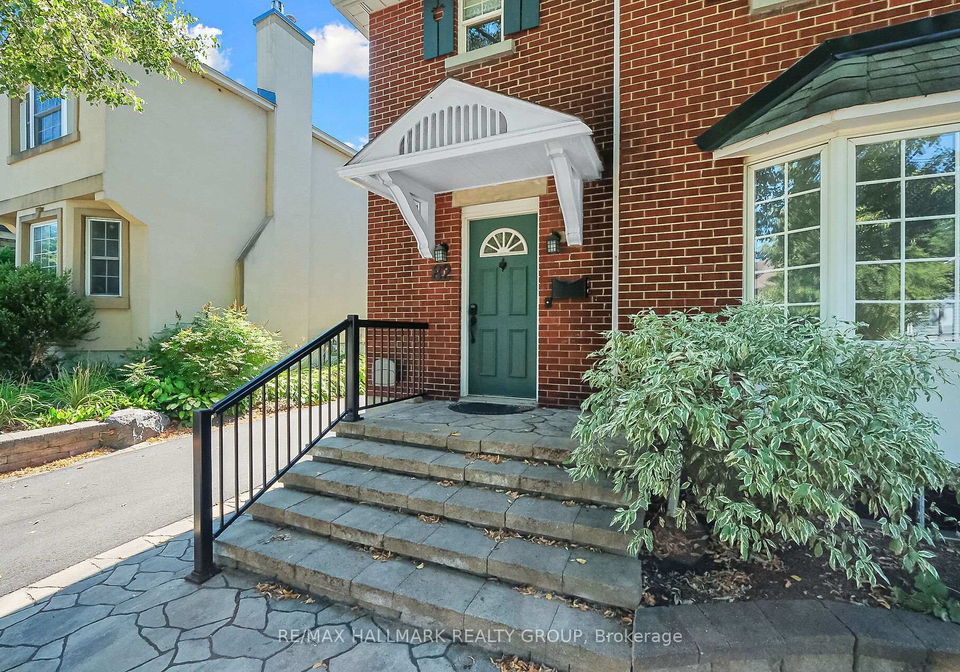 82-laurentian-place-ottawa-ontario-x12363970