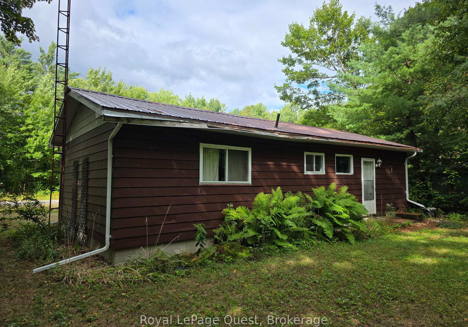1045-sparrow-lake-route-gravenhurst-ontario-x12363994