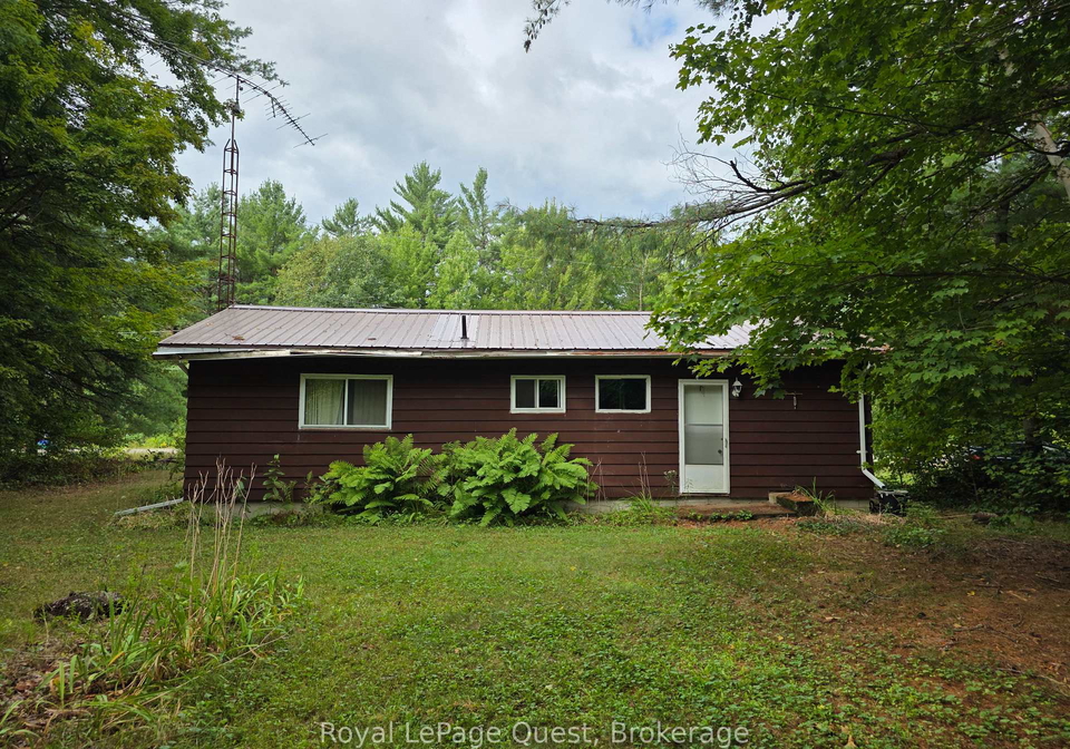 1045-sparrow-lake-route-gravenhurst-ontario-x12363994