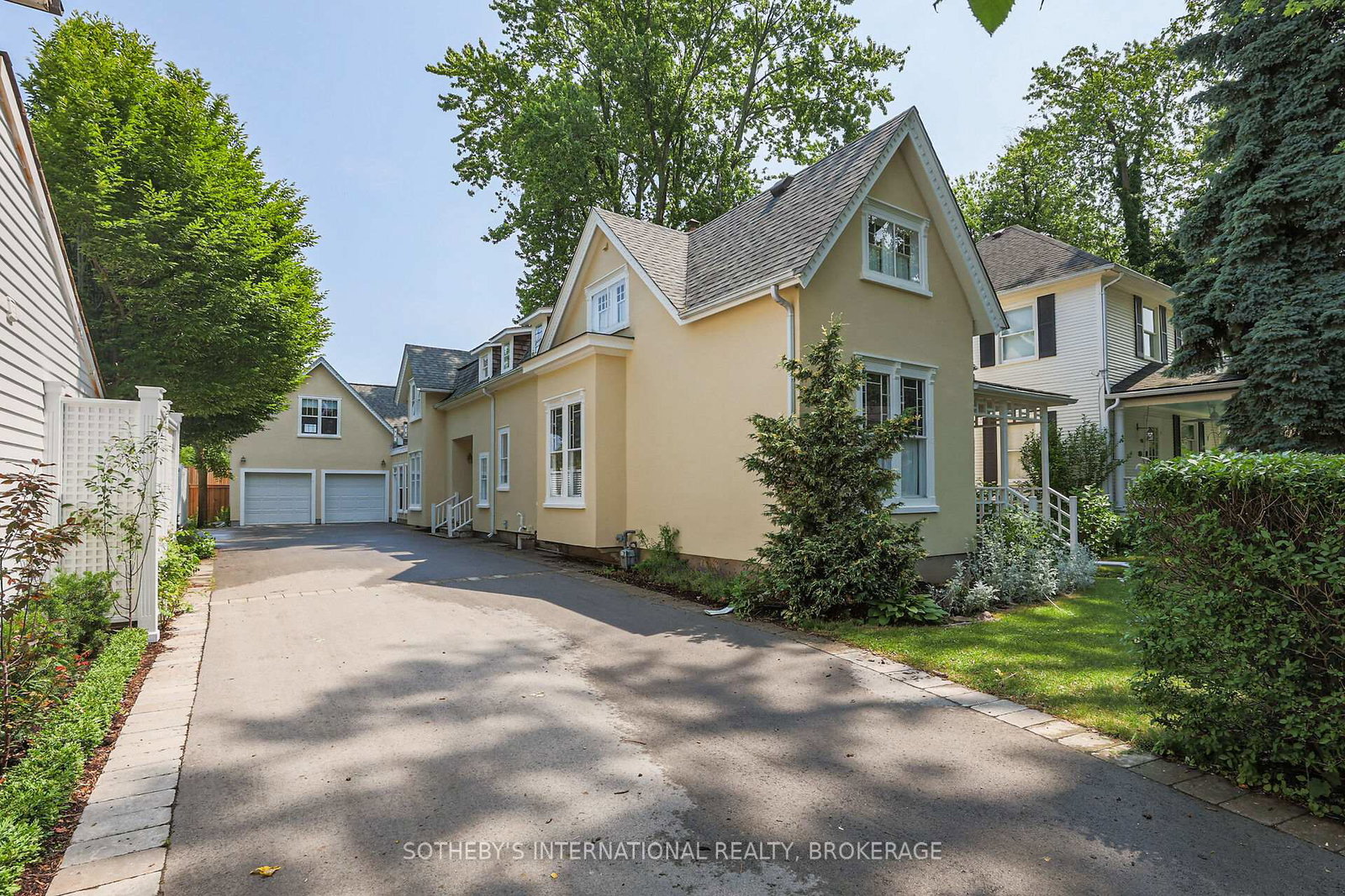129-johnson-street-niagara-on-the-lake-ontario-x12364043