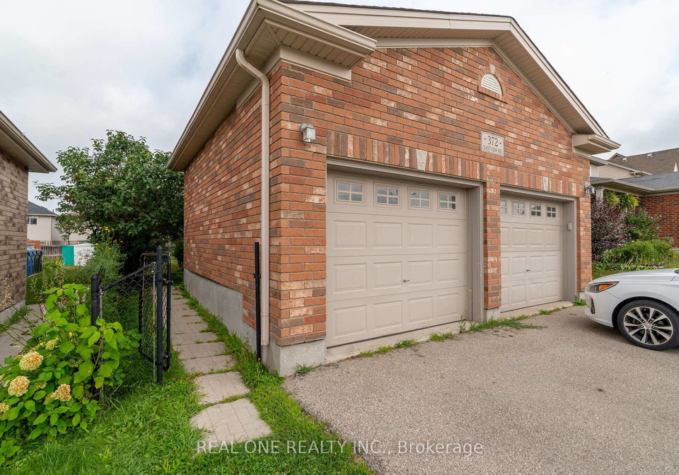 372-eastview-road-guelph-ontario-x12364154