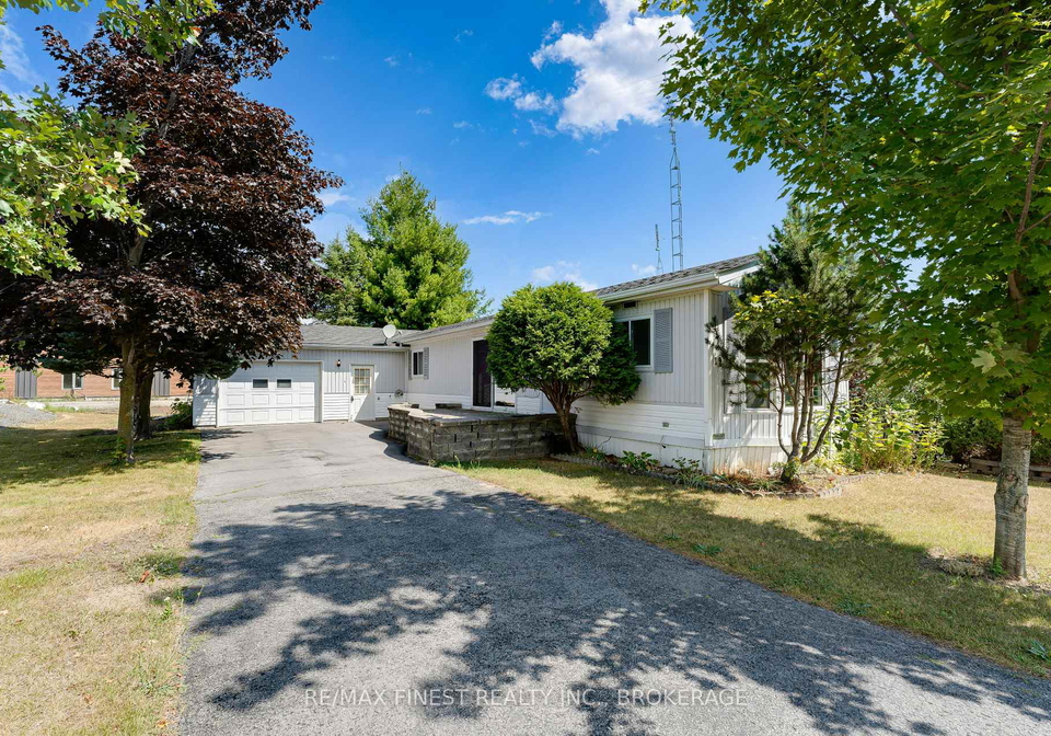 19-maple-drive-greater-napanee-ontario-x12364190