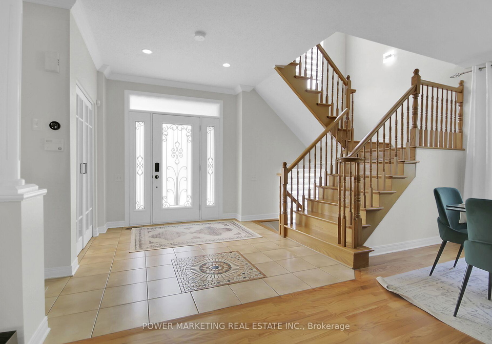 6-hopetown-street-ottawa-ontario-x12364229