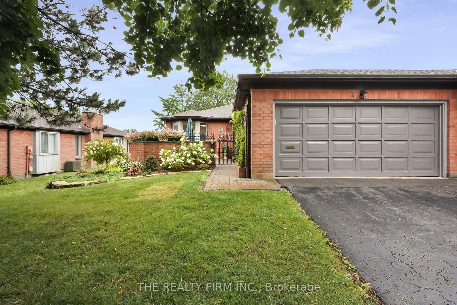 65-fiddlers-green-road-london-north-ontario-x12364285