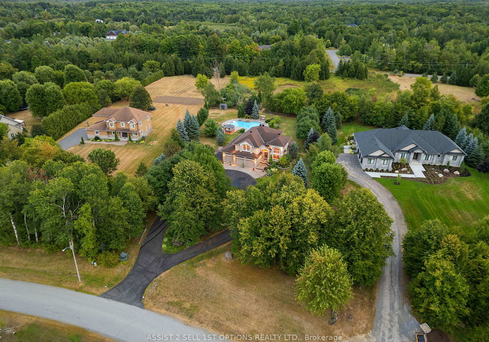 6370-deer-valley-crescent-ottawa-ontario-x12364474