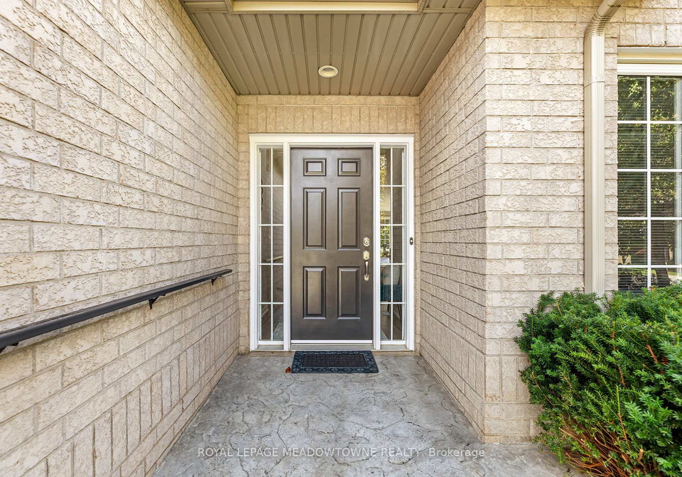 33-grey-oak-drive-guelph-ontario-x12364525