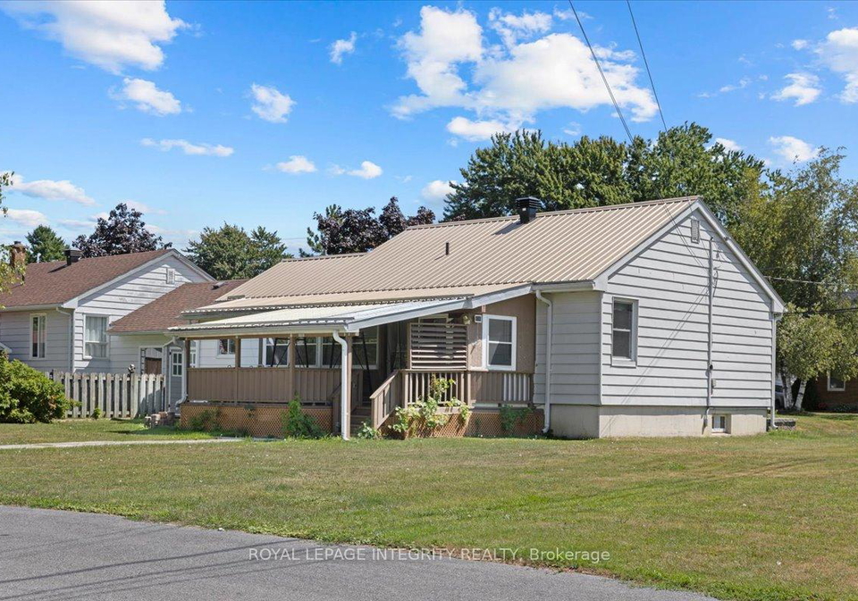 919-leonard-avenue-cornwall-ontario-x12364526