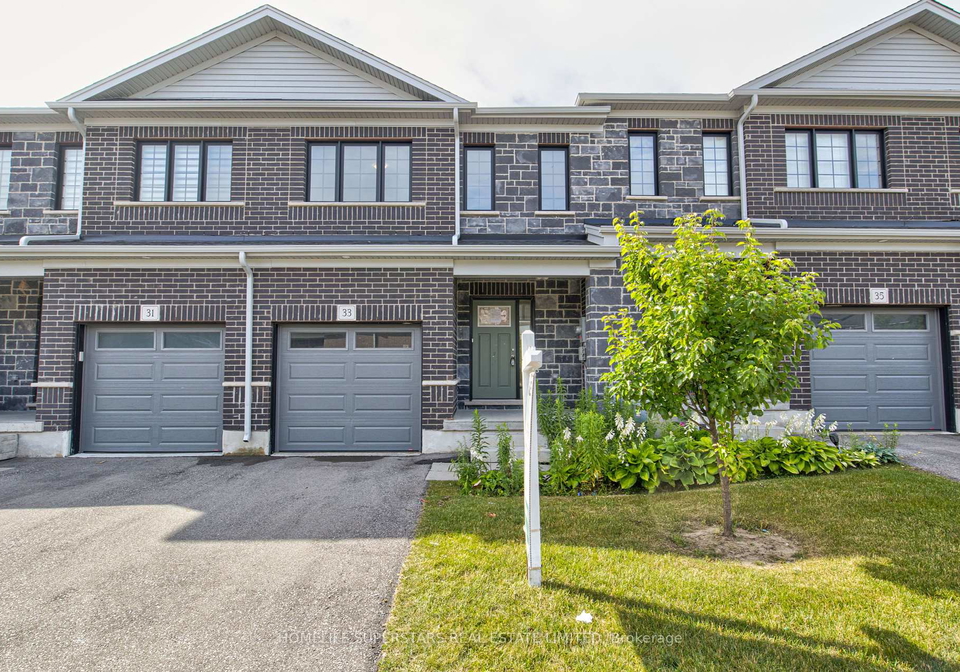 33-woodedge-circle-kitchener-ontario-x12364572