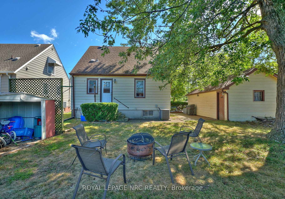 7221-windsor-crescent-niagara-falls-ontario-x12364872