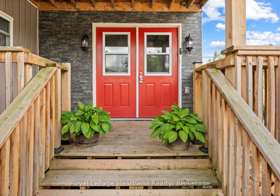 422-willoughby-street-huron-kinloss-ontario-x12365005