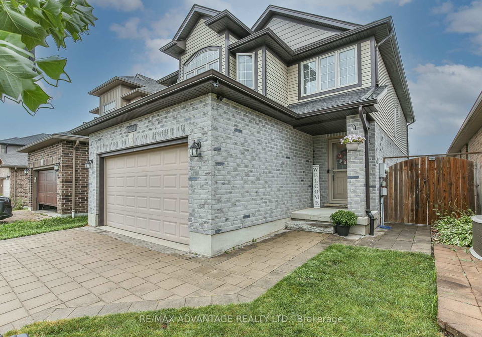 3389-emilycarr-lane-london-south-ontario-x12365204