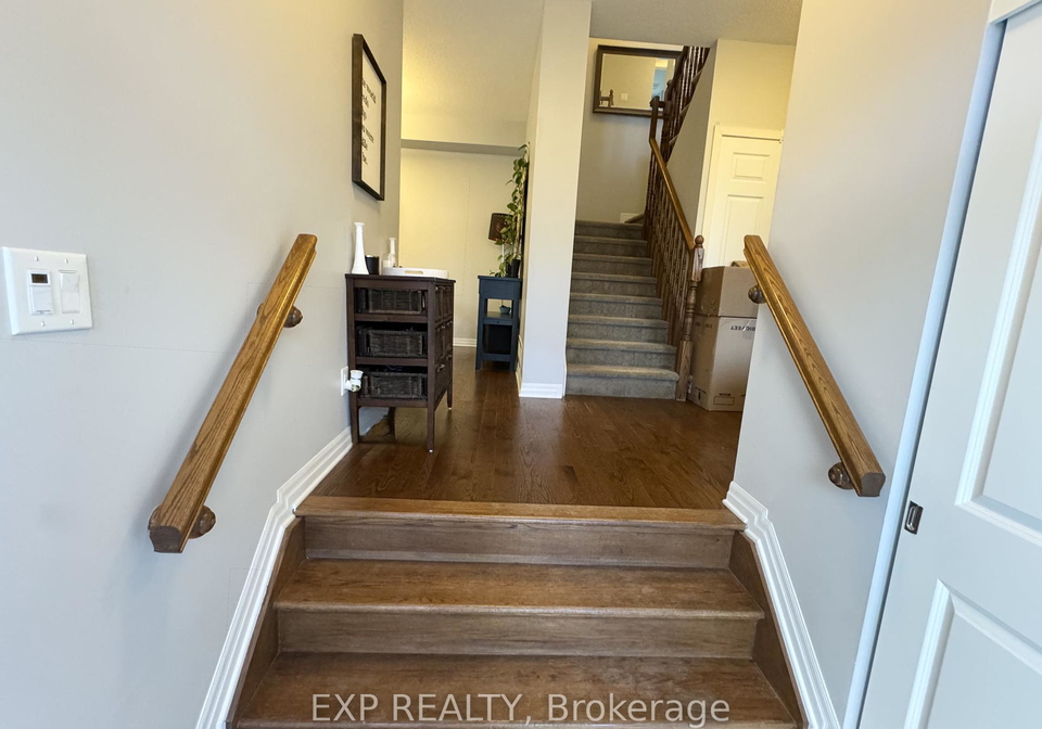 191-overberg-way-kanata-ontario-x12365254