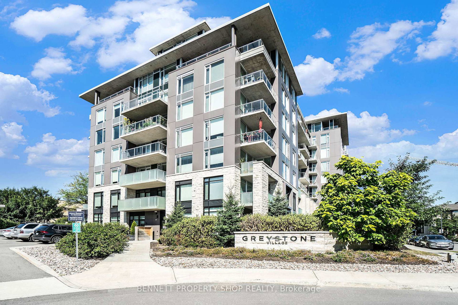 530-de-mazenod-avenue-ottawa-ontario-x12365334
