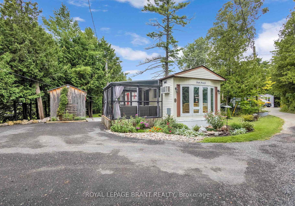 1085-10th-concession-road-w-hamilton-ontario-x12365388