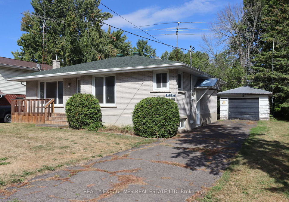 12397-county-road-18-south-dundas-ontario-x12365721