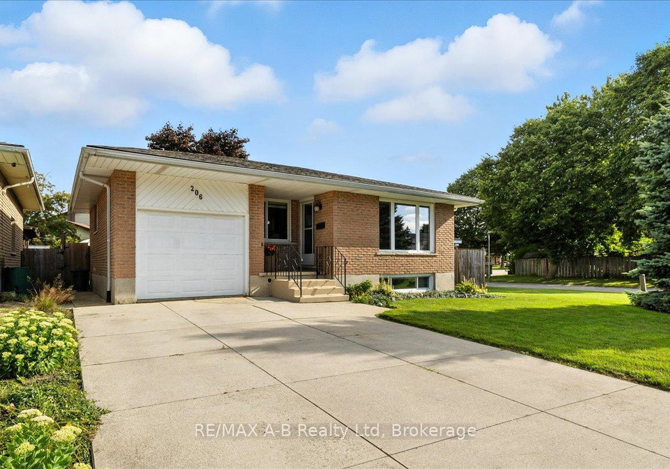 206-maple-avenue-stratford-ontario-x12365911