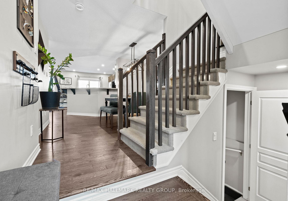 115-sunshine-crescent-ottawa-ontario-x12365945