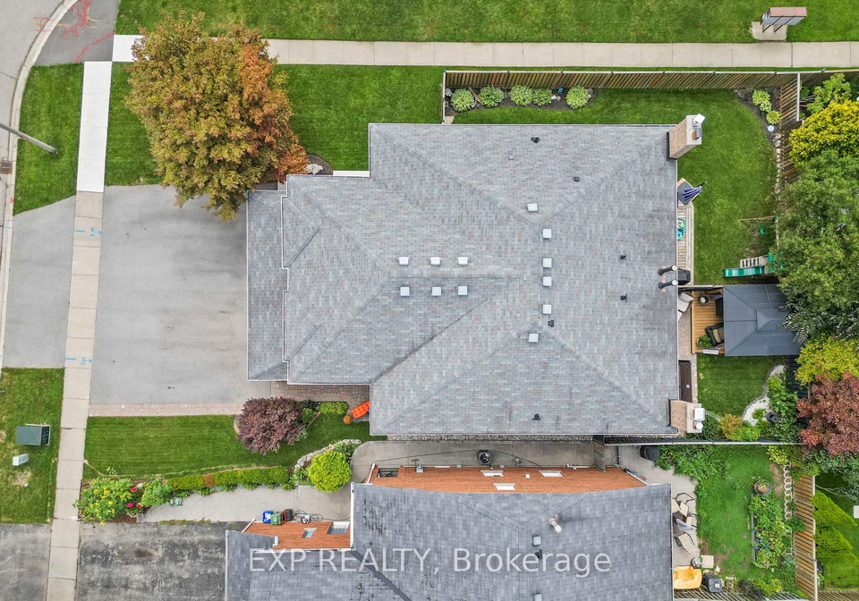 55-fellowes-crescent-hamilton-ontario-x12365991