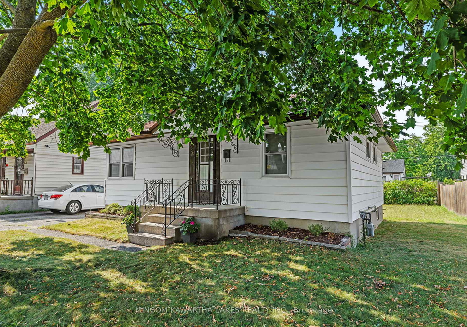 632-gillespie-avenue-peterborough-south-ontario-x12366044