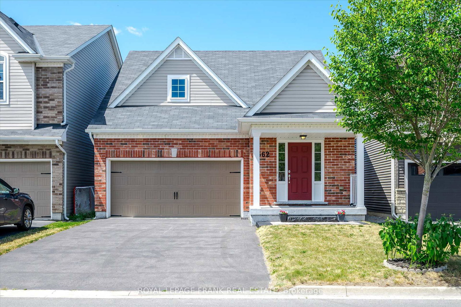562-grange-way-peterborough-north-ontario-x12366157