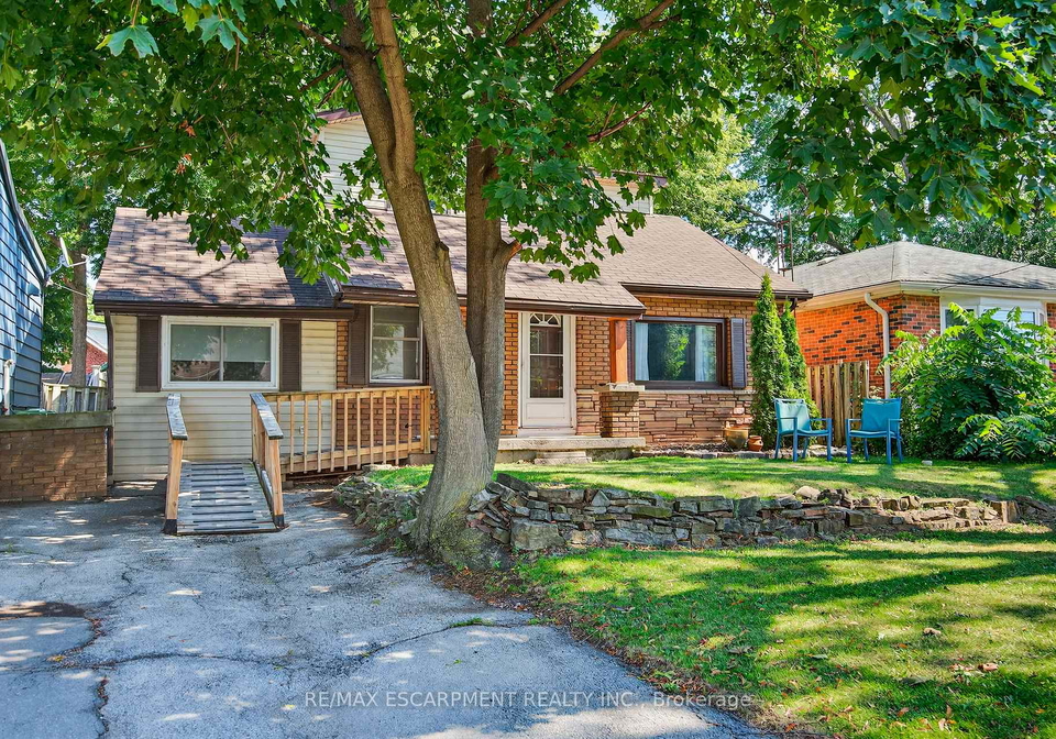 146-normanhurst-avenue-w-hamilton-ontario-x12366196