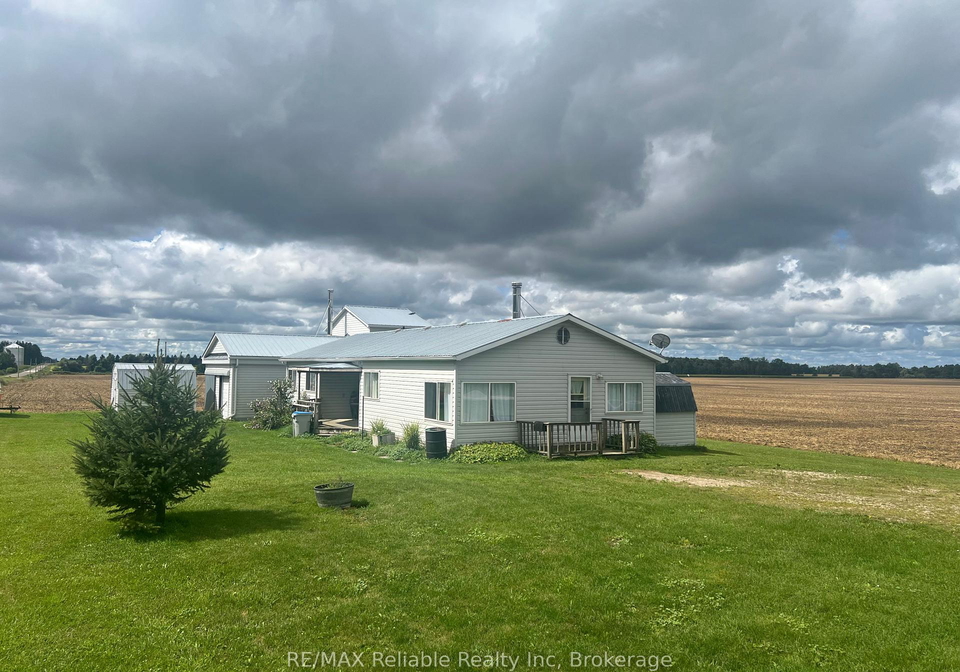 41597-hullett-mckillop-road-central-huron-ontario-x12366222