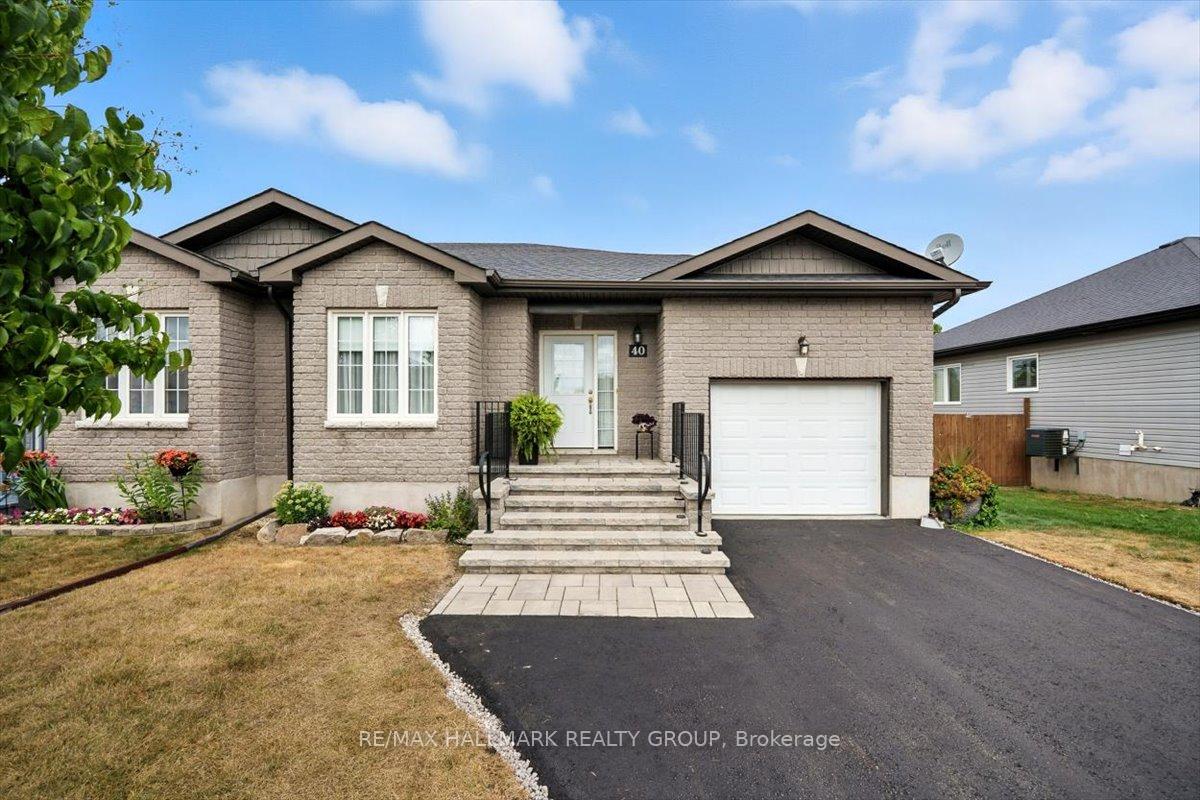 40-lee-avenue-smiths-falls-ontario-x12366488