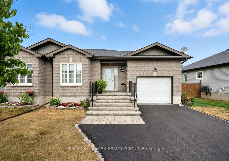 40-lee-avenue-smiths-falls-ontario-x12366488