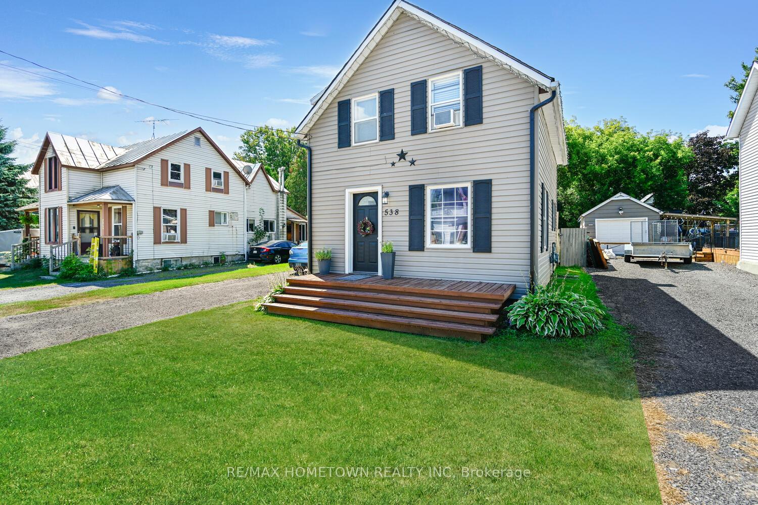 538-middle-street-edwardsburghcardinal-ontario-x12366522