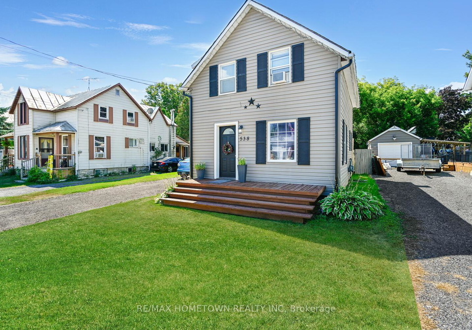 538-middle-street-edwardsburghcardinal-ontario-x12366522
