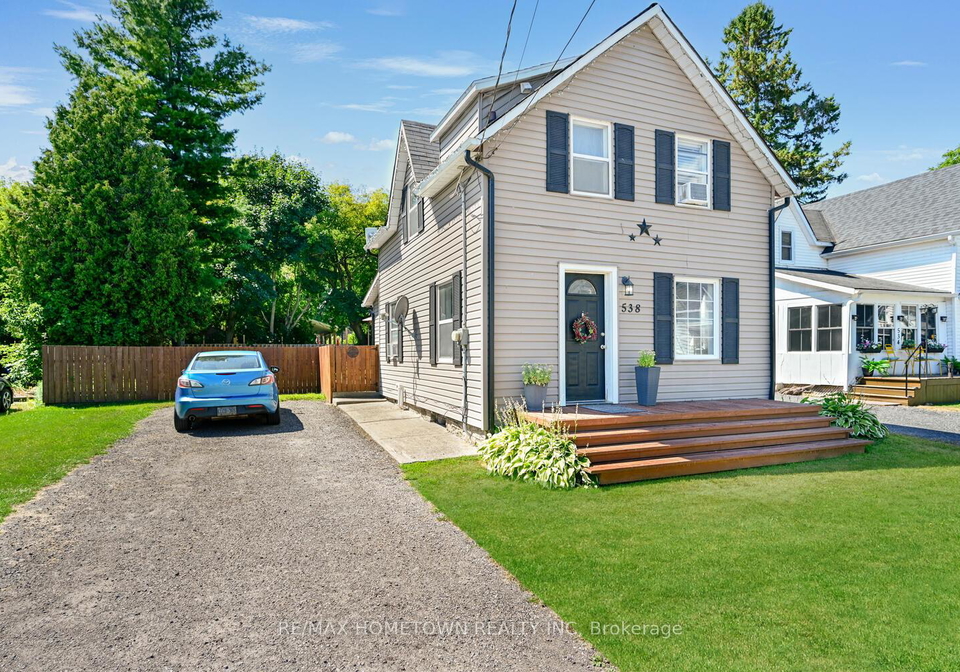 538-middle-street-edwardsburghcardinal-ontario-x12366522