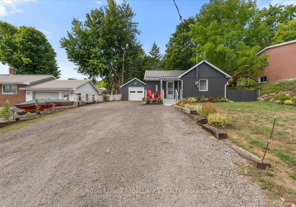 328-park-avenue-tweed-ontario-x12366566