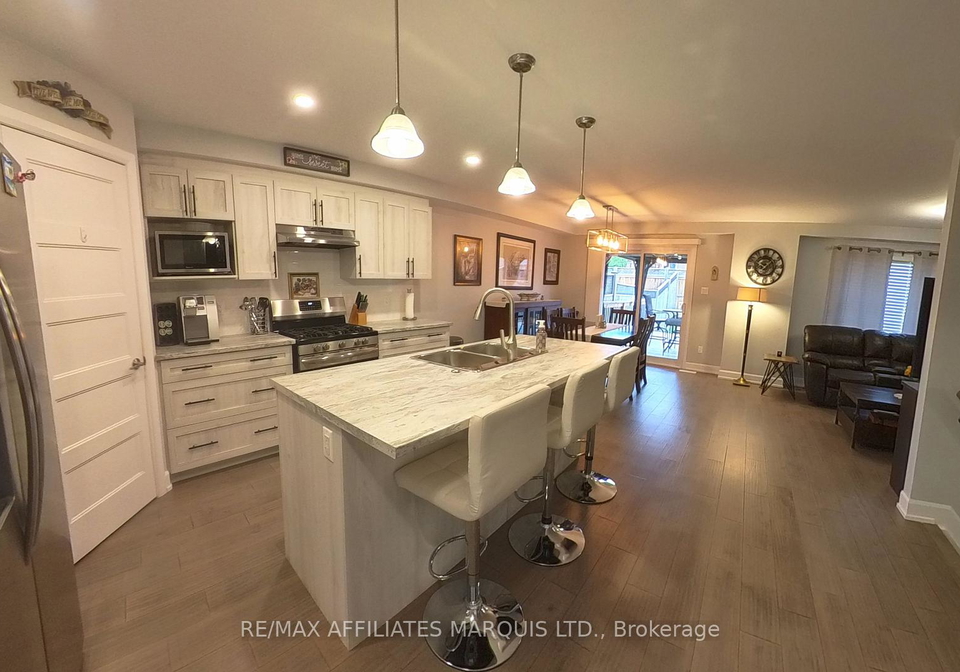 261-lourdes-avenue-cornwall-ontario-x12366730